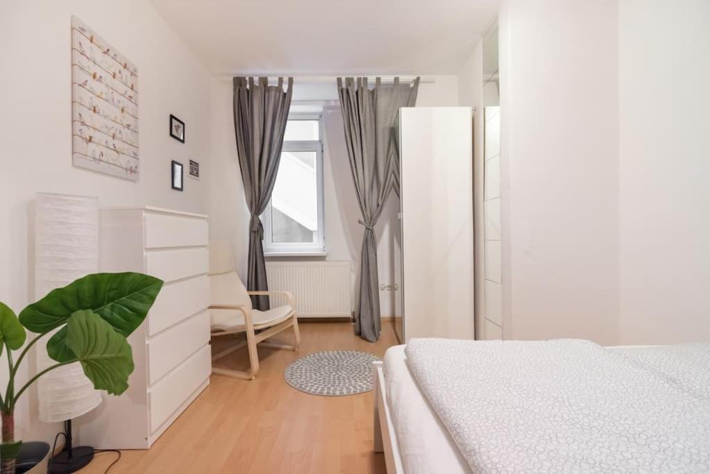 Spacious Central Apartment Bécs Kültér fotó